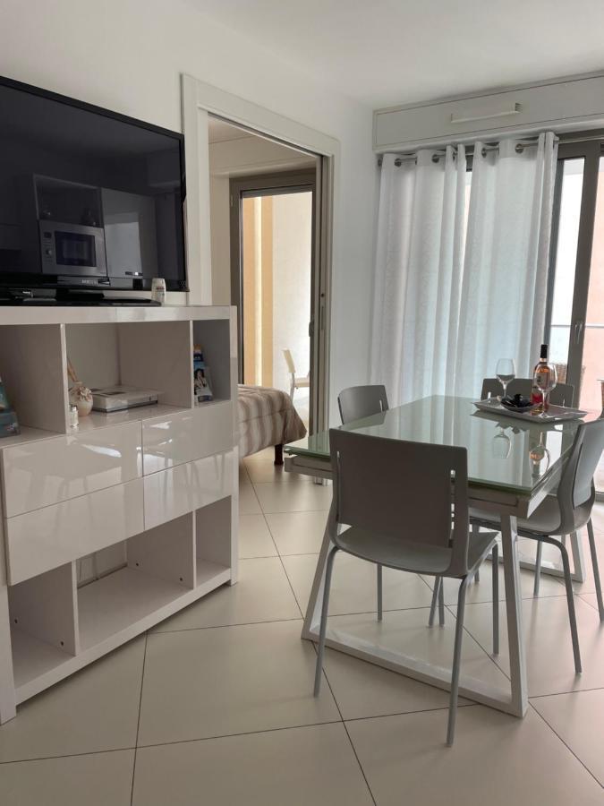 Apartamento West Bay Menton Exterior foto